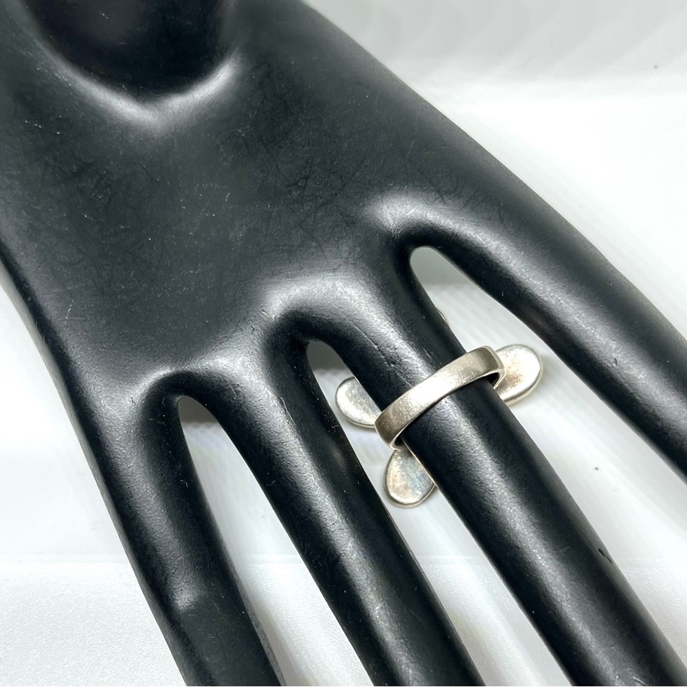 Sterling Silver Mop Flower Ring - image 2